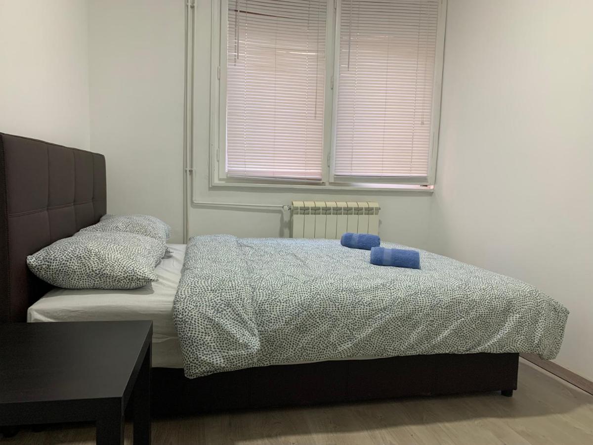 Private Rooms Belgrade Hostel Luaran gambar