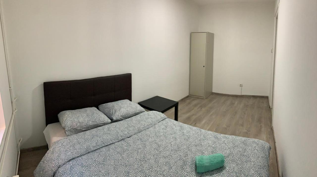 Private Rooms Belgrade Hostel Luaran gambar