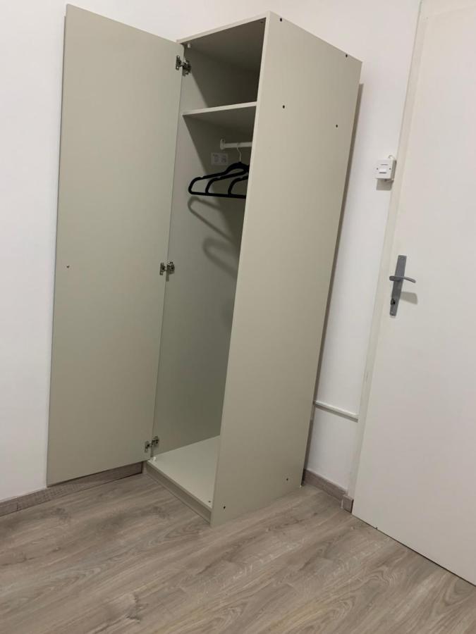 Private Rooms Belgrade Hostel Luaran gambar